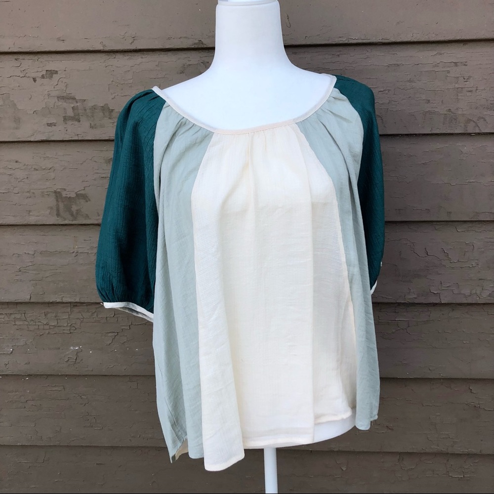 Anthropologie Entro color block peasant top!